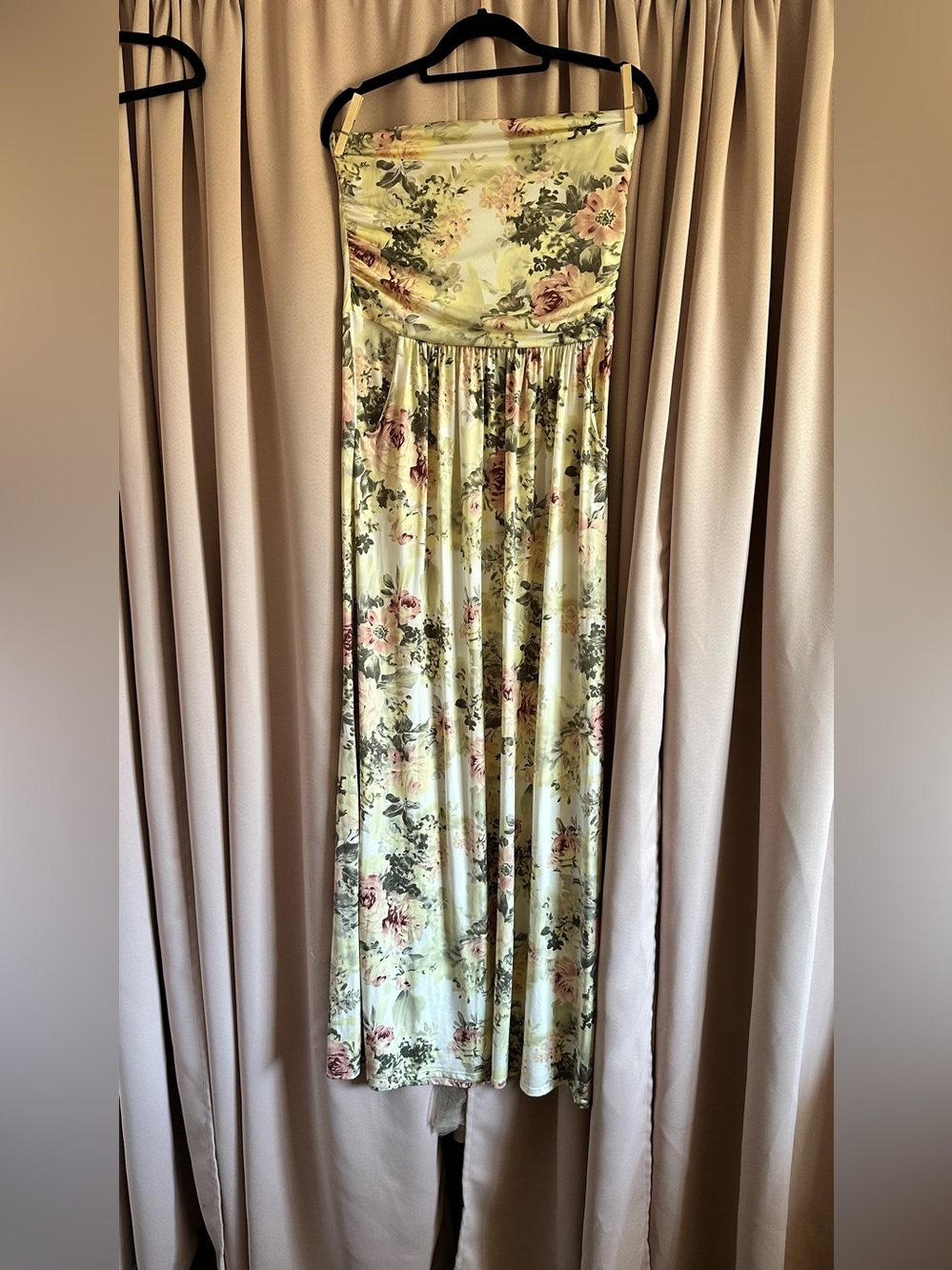 Vanilla Bay Light Green Floral Strapless Maxi Skirt